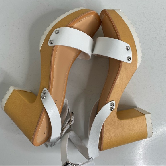 Madden Girl Shoes Madden Girl New Caprise Lifft Platform Chunky Heel Sandals 8 2 Poshmark